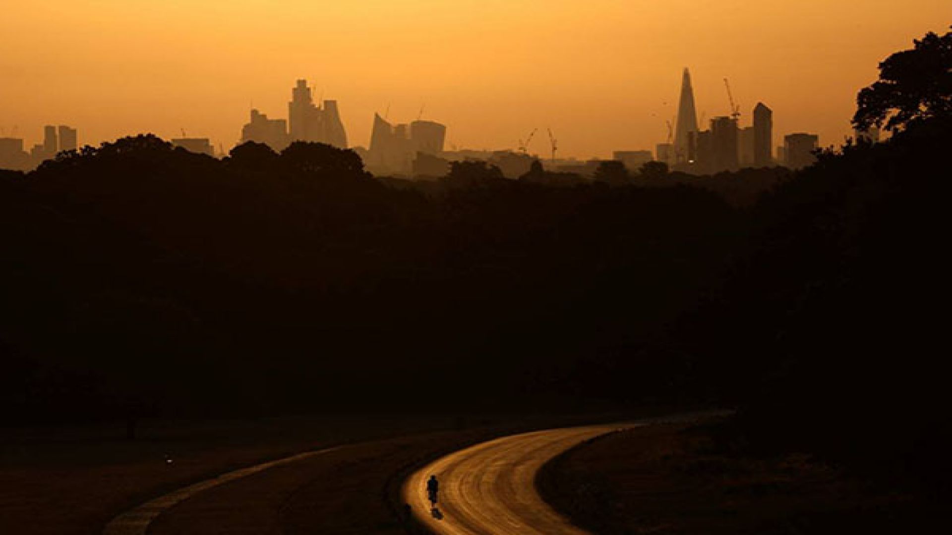 As 1.5C warming limit nears, interest in sun-dimming tech heats up