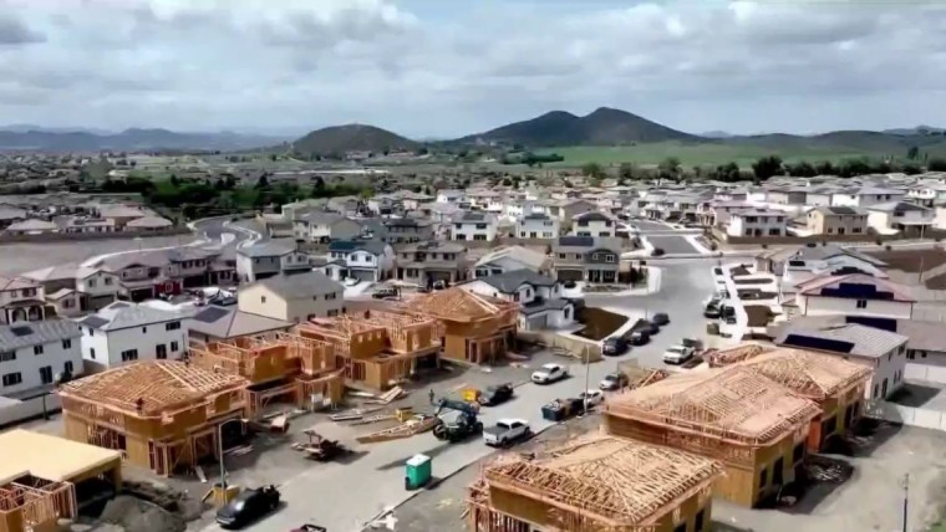 Many first-time homebuyers are pushing 40 as millennials wait in vain for a better market